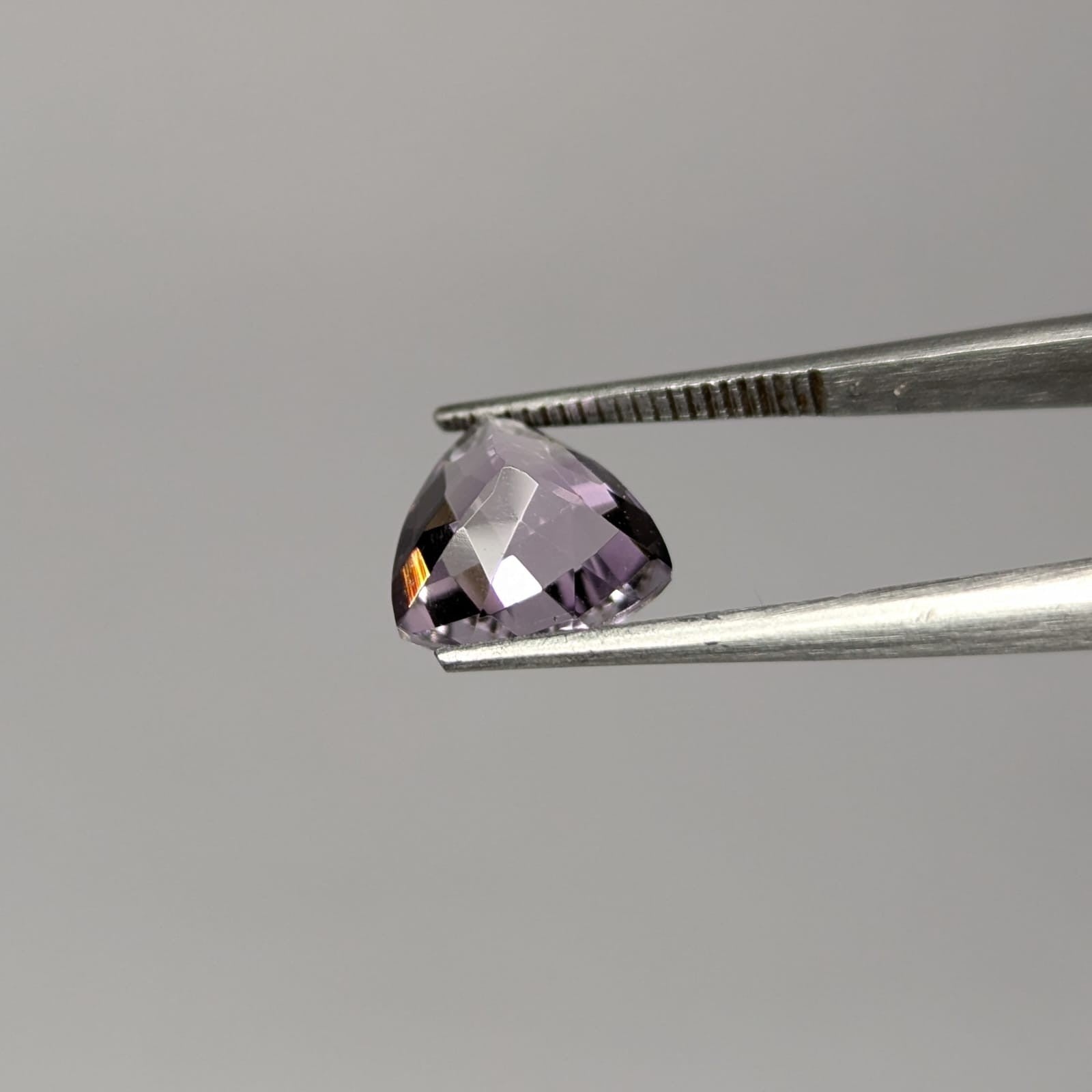 Amatista Lavanda Facetado Trilliant 9 mm