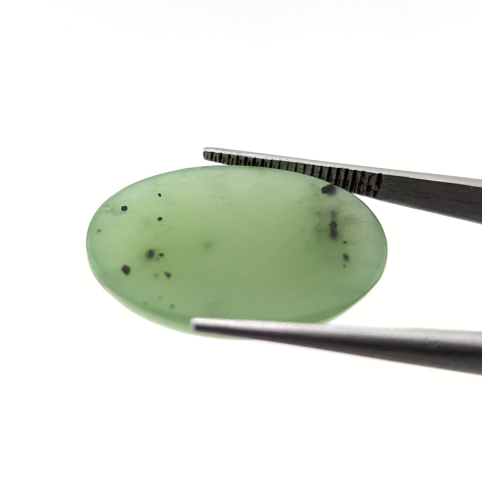 Jade Cabuchon Ovalado 20 mm x 15 mm