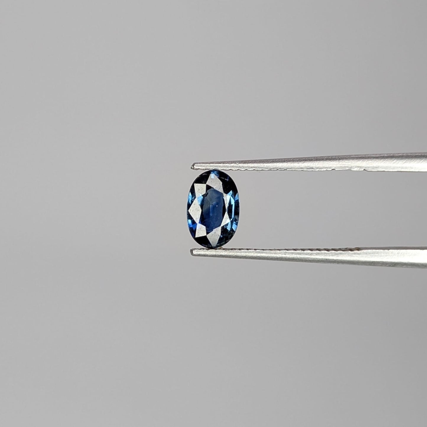 Zafiro Azul Facetado Ovalado 4x6 mm