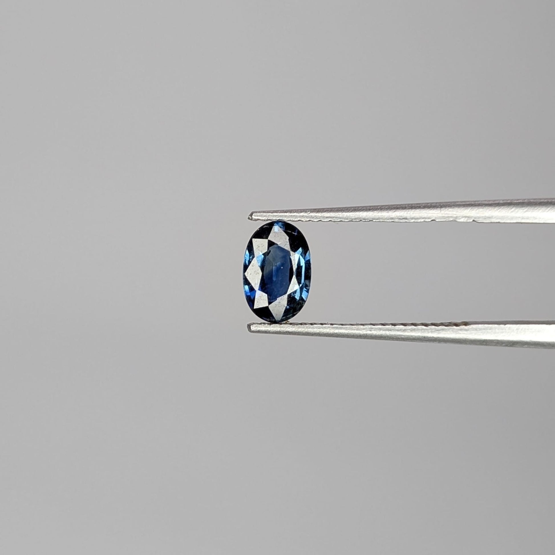 Zafiro Azul Facetado Ovalado 4x6 mm