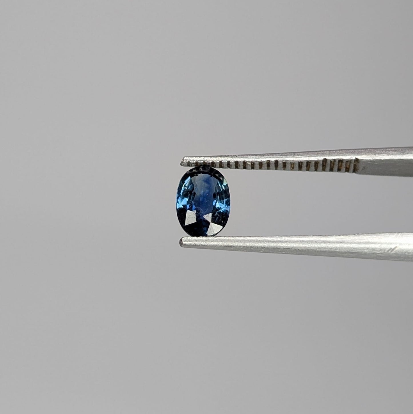 Zafiro Azul Facetado Ovalado 4x6 mm