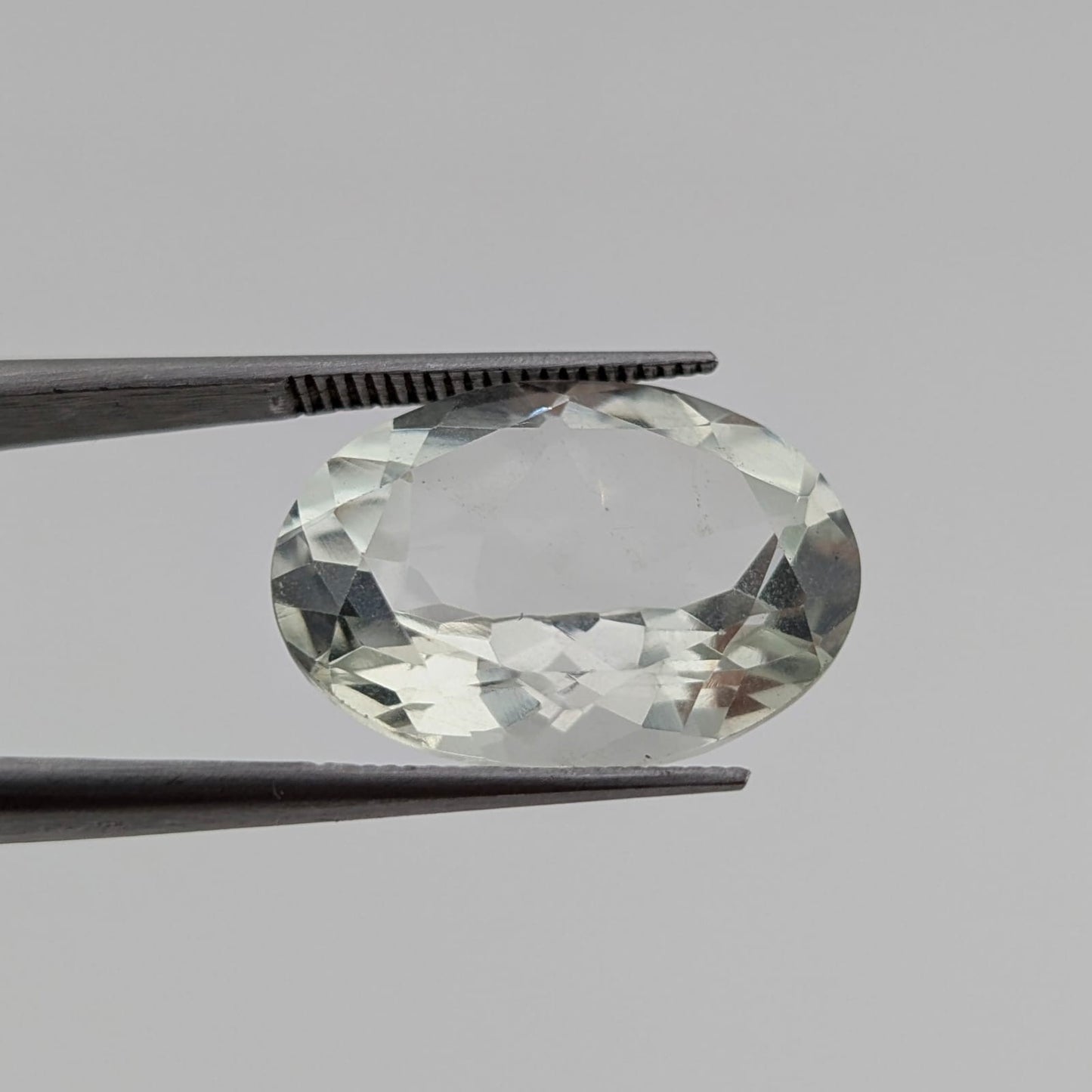 Prasiolita Facetado Ovalado 18 mm x 13 mm