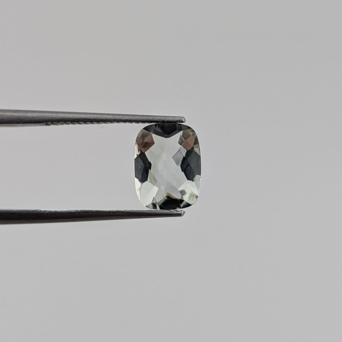 Prasiolita Facetado Rectángular 6 mm x 8 mm