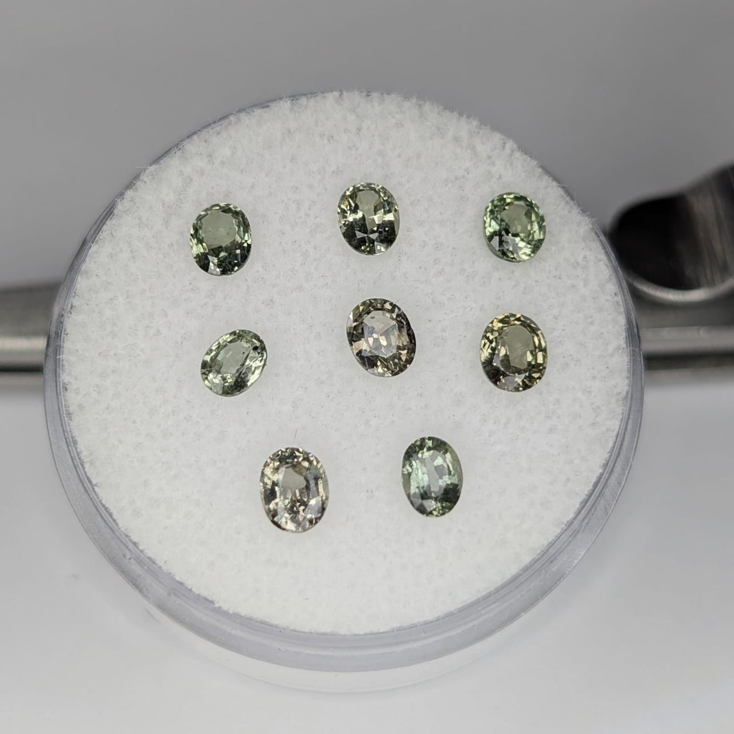 Zafiro Verde 7x5 mm