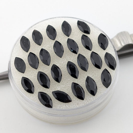 Ónix Negro Facetado Marqueza 4 mm x 8 mm