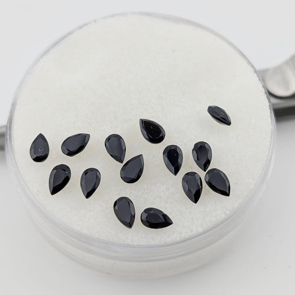 Ónix Negro Facetado Gota 3 mm x 5 mm