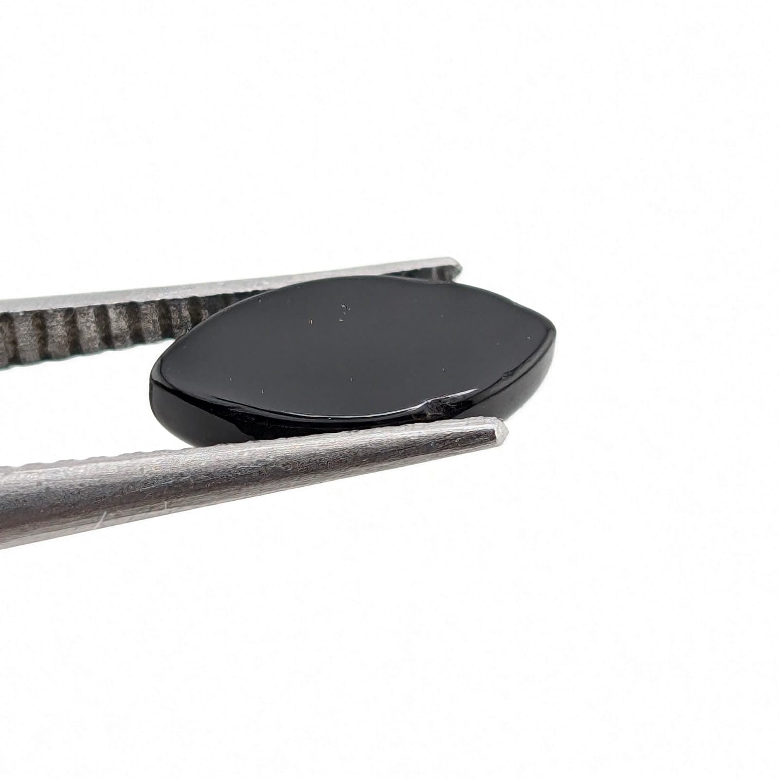Ónix Negro Cabuchon Marqueza 4 mm x 8 mm