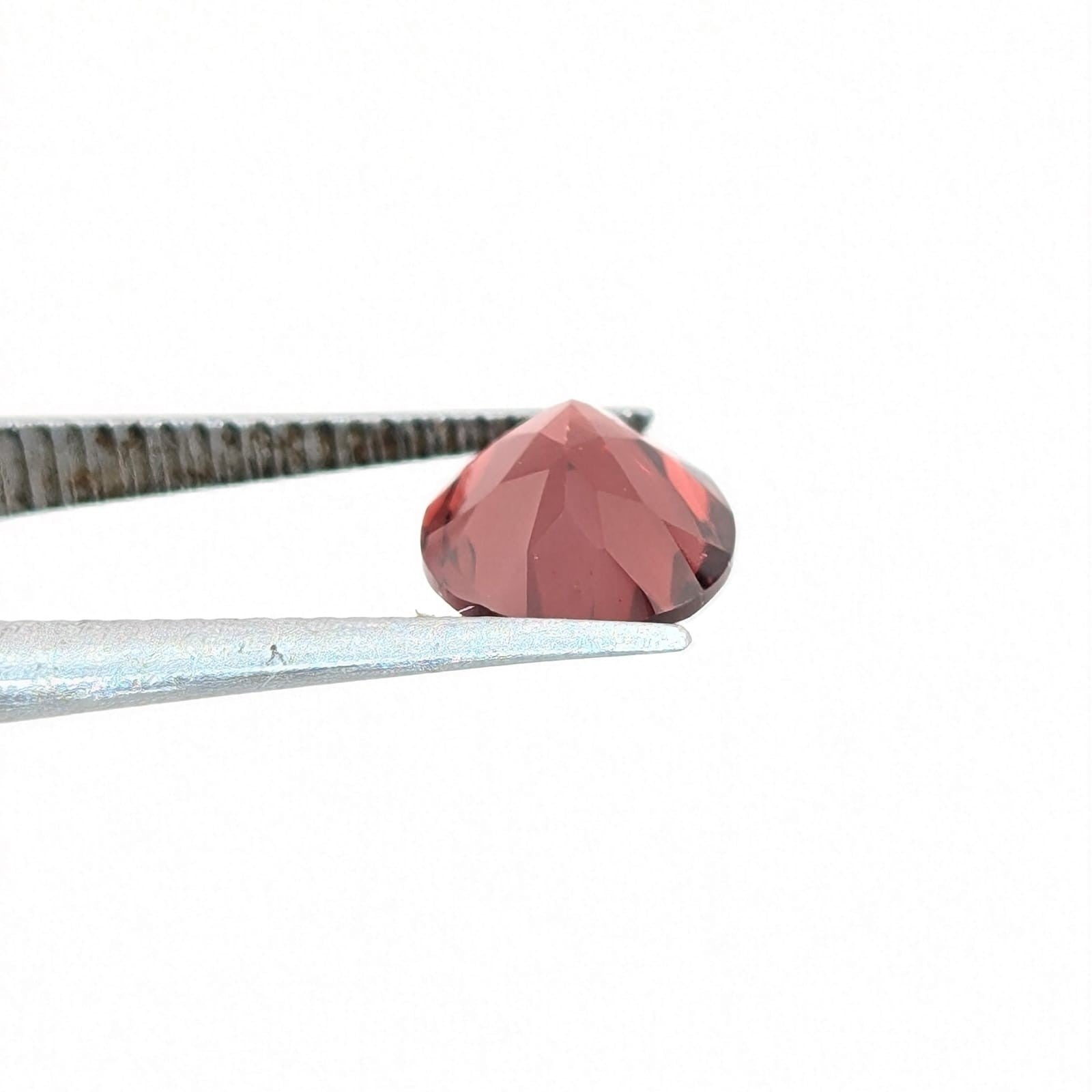 Granate Ovalado 8 x 6 mm