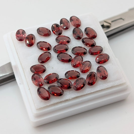 Granate Facetado Ovalado 4 mm x 6 mm