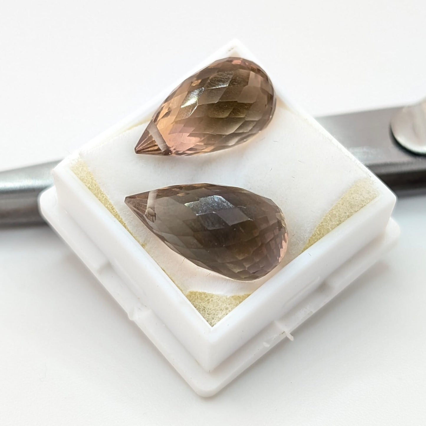 Amatista Briolette 16 mm
