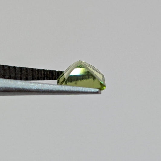 Peridoto Rectangular 5 x 7 mm