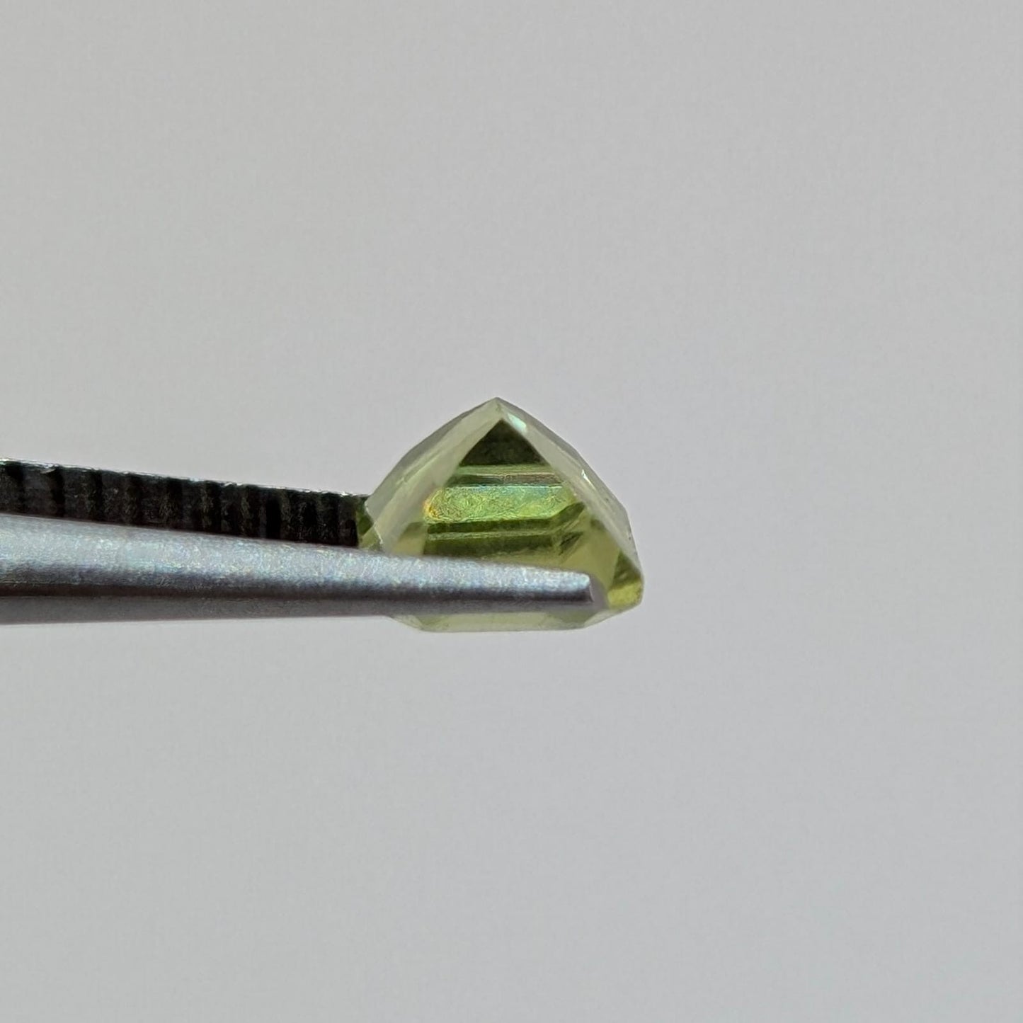 Peridoto 4mm X 6mm