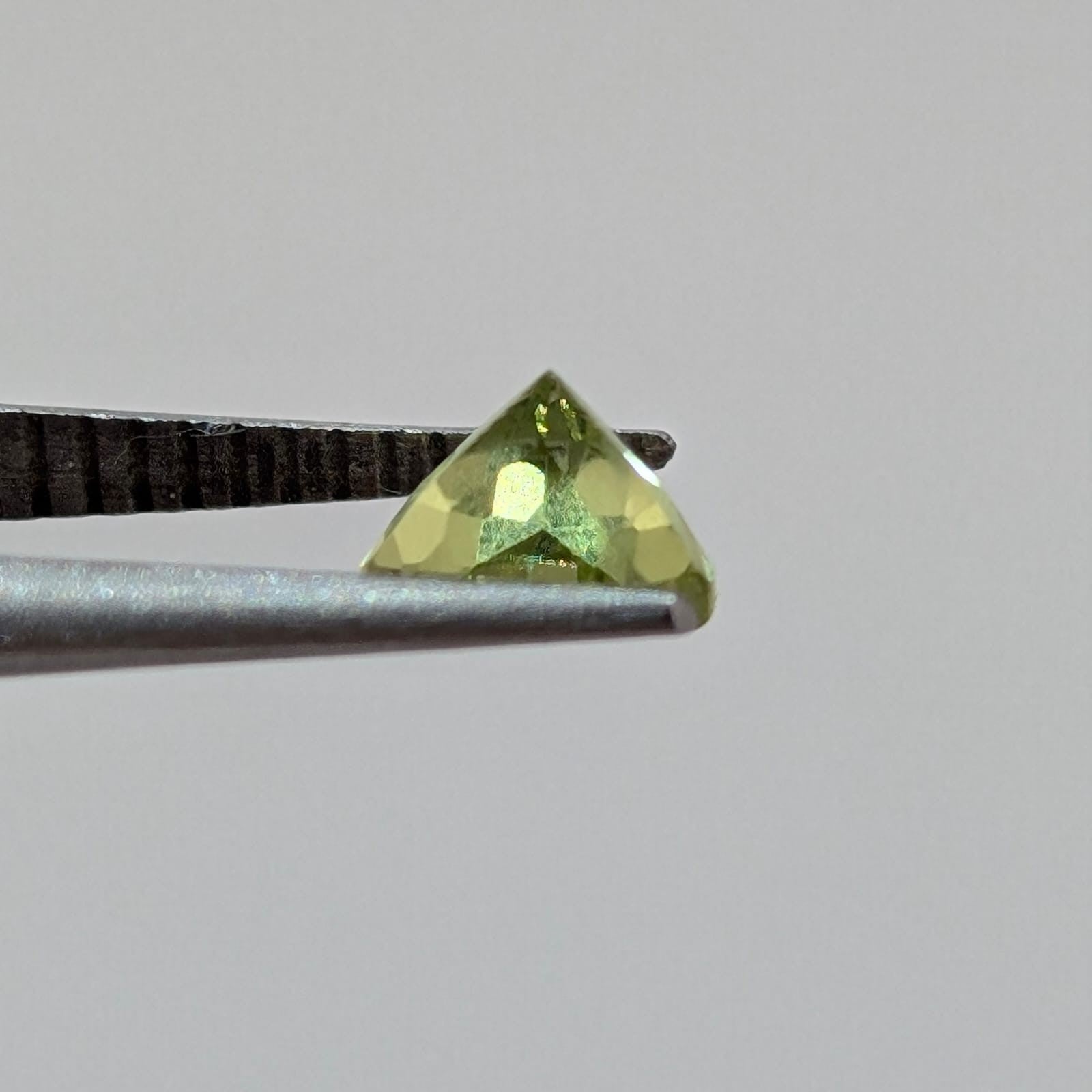 Peridoto 4 Mm
