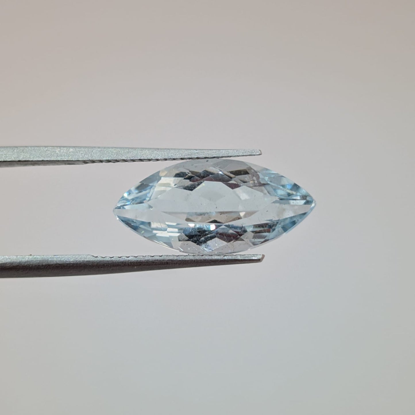 Aguamarina Facetado Marqueza 10 mm x 7.2 mm