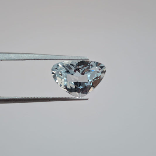 Aguamarina Facetado Triangular 11 mm x 7.5 mm
