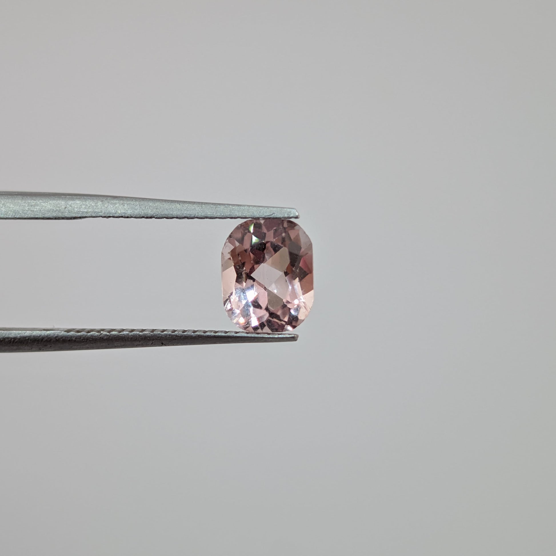 Morganita Facetado Rectángular 6.5 mm x 5.26 mm