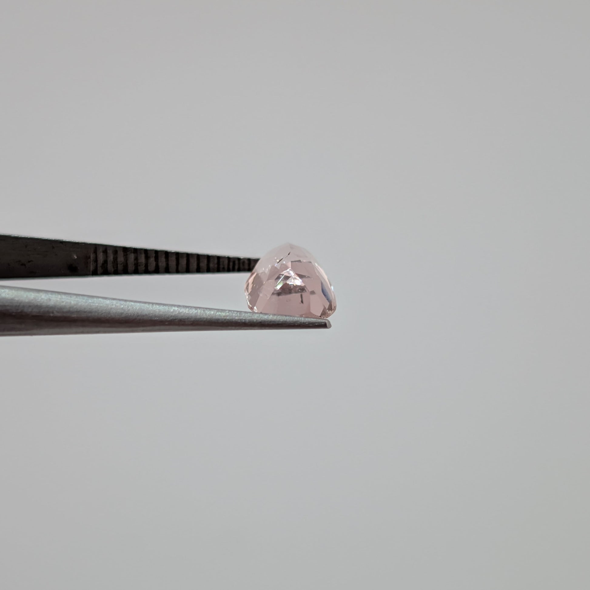 Morganita Facetado Rectángular 7.6 mm x 5 mm