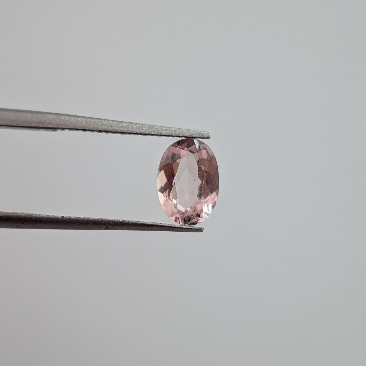 Morganita Facetado Ovalado 5 mm x 7 mm