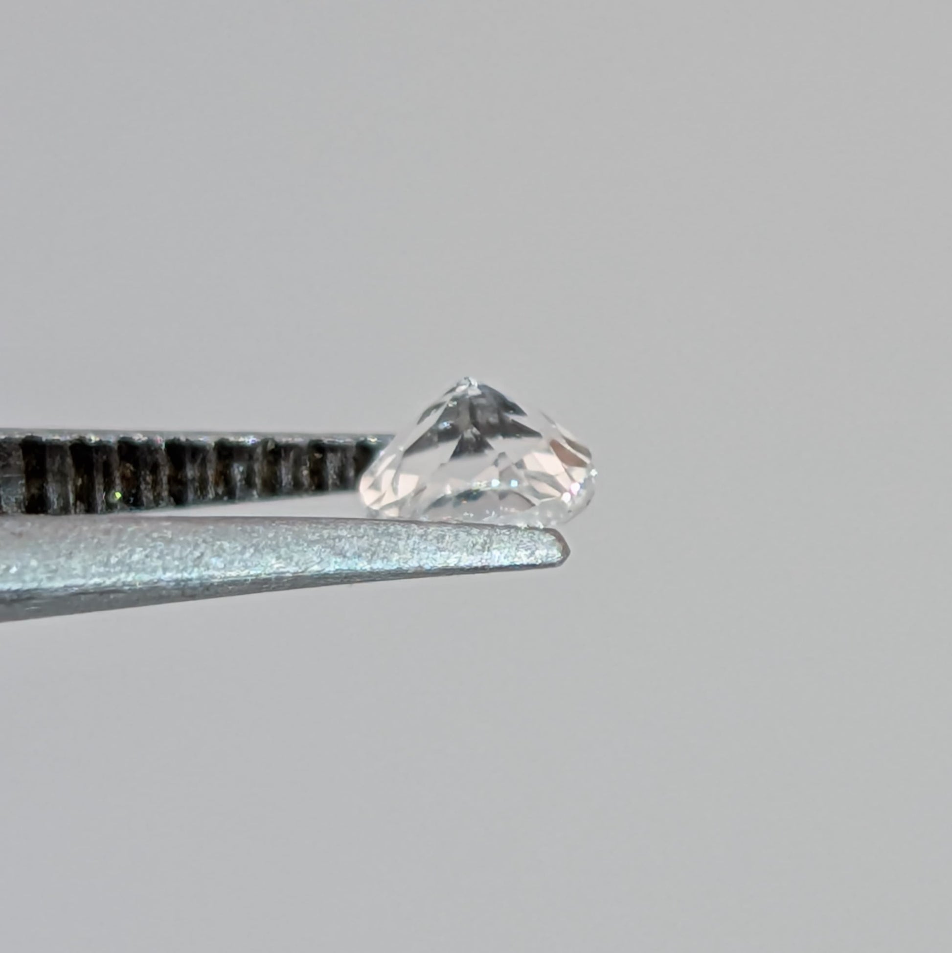 Topacio blanco Facetado Redondo 3 mm