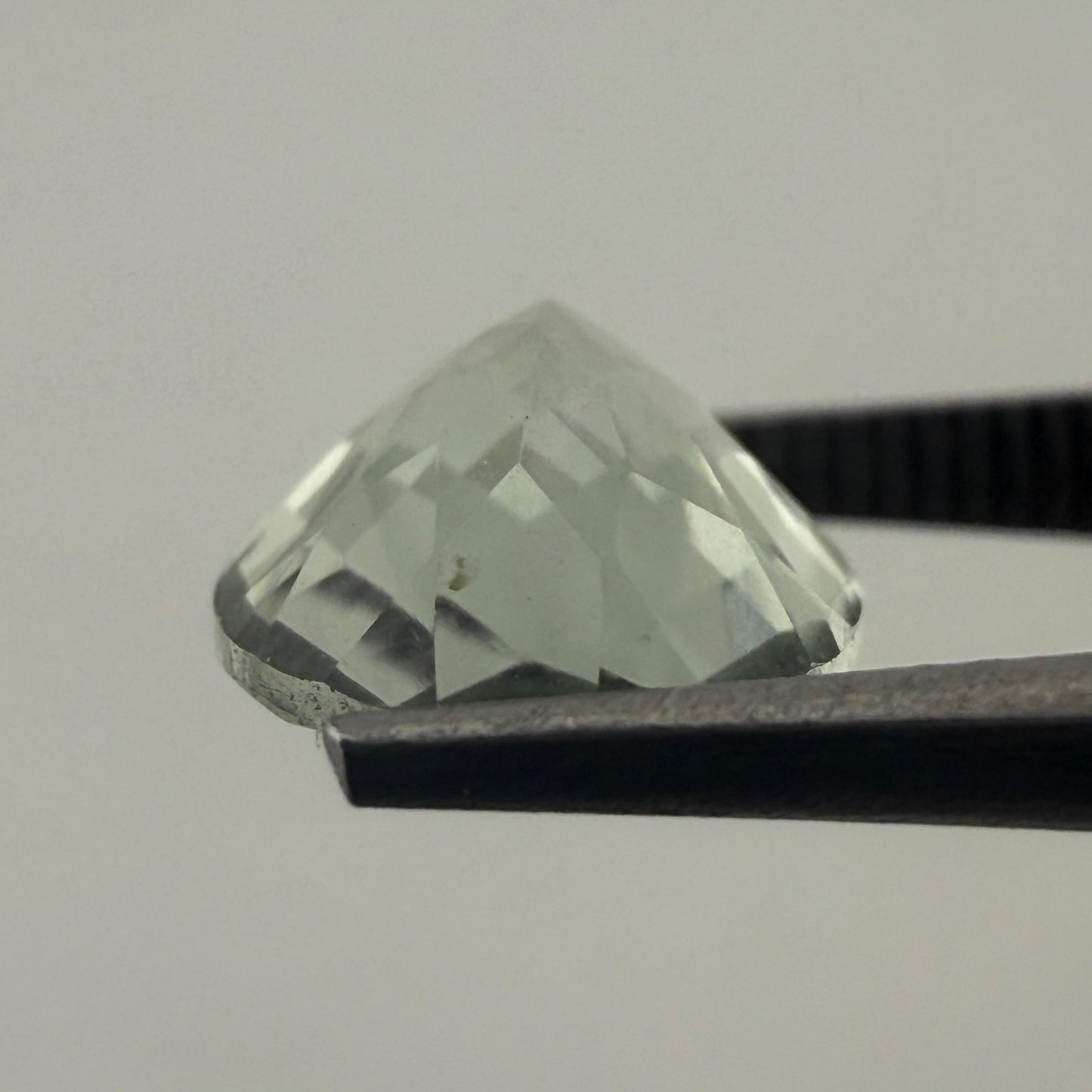 Prasiolita Facetado Ovalado 8 mm x 10 mm