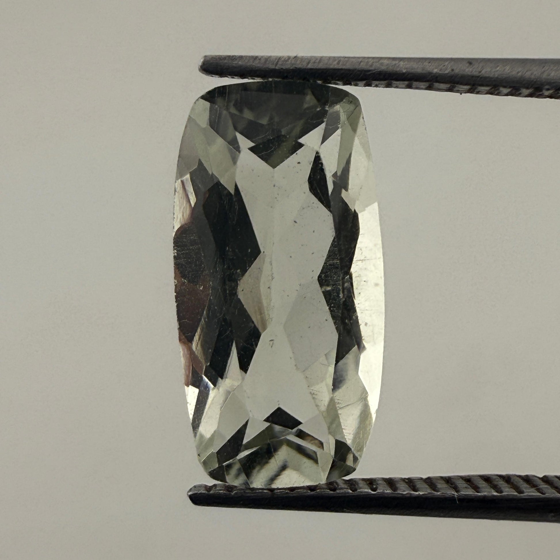 Prasiolita Facetado Rectángular 12 mm x 6 mm