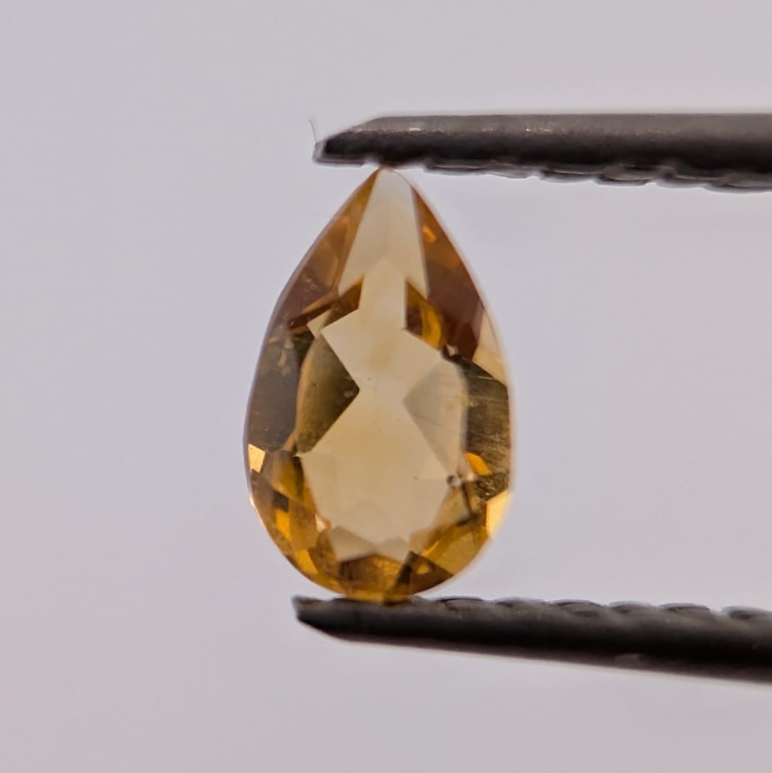 Citrino Facetado Gota 3 mm x 5 mm
