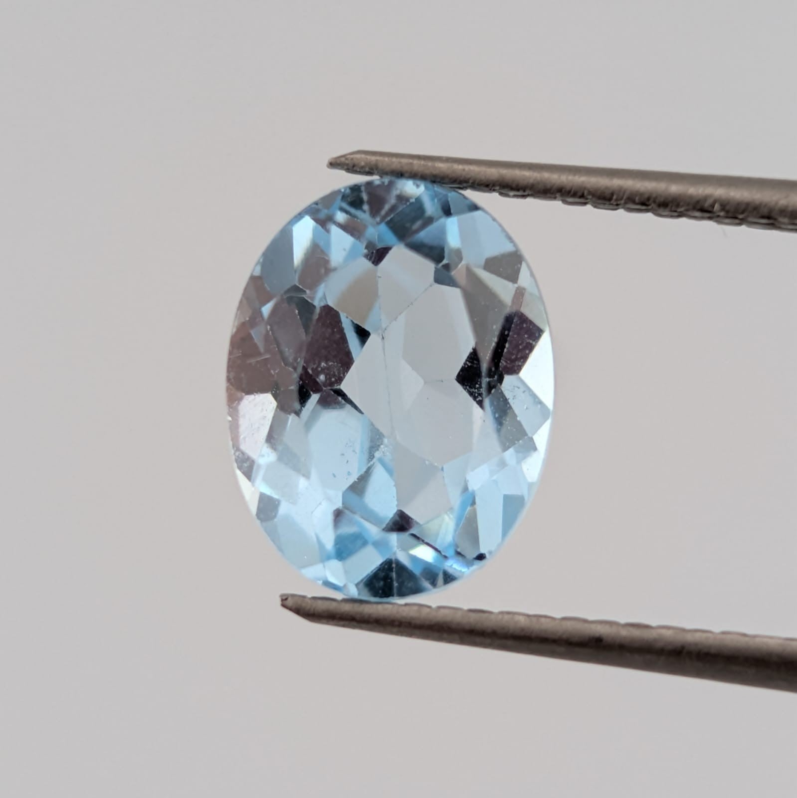 Topacio Sky Blue Facetado Ovalado 9 x 7 mm