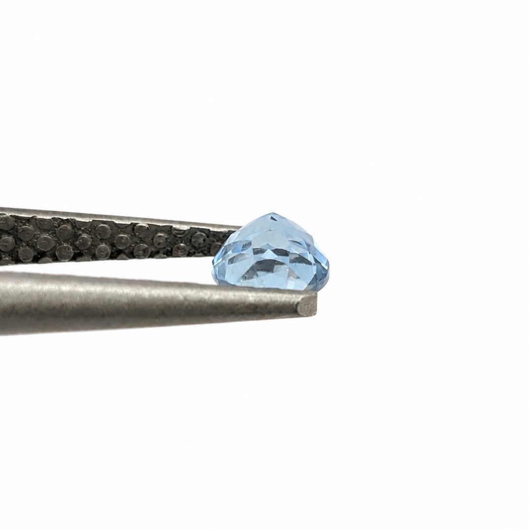 Aguamarina Facetada Ovalada 5 x 4 mm