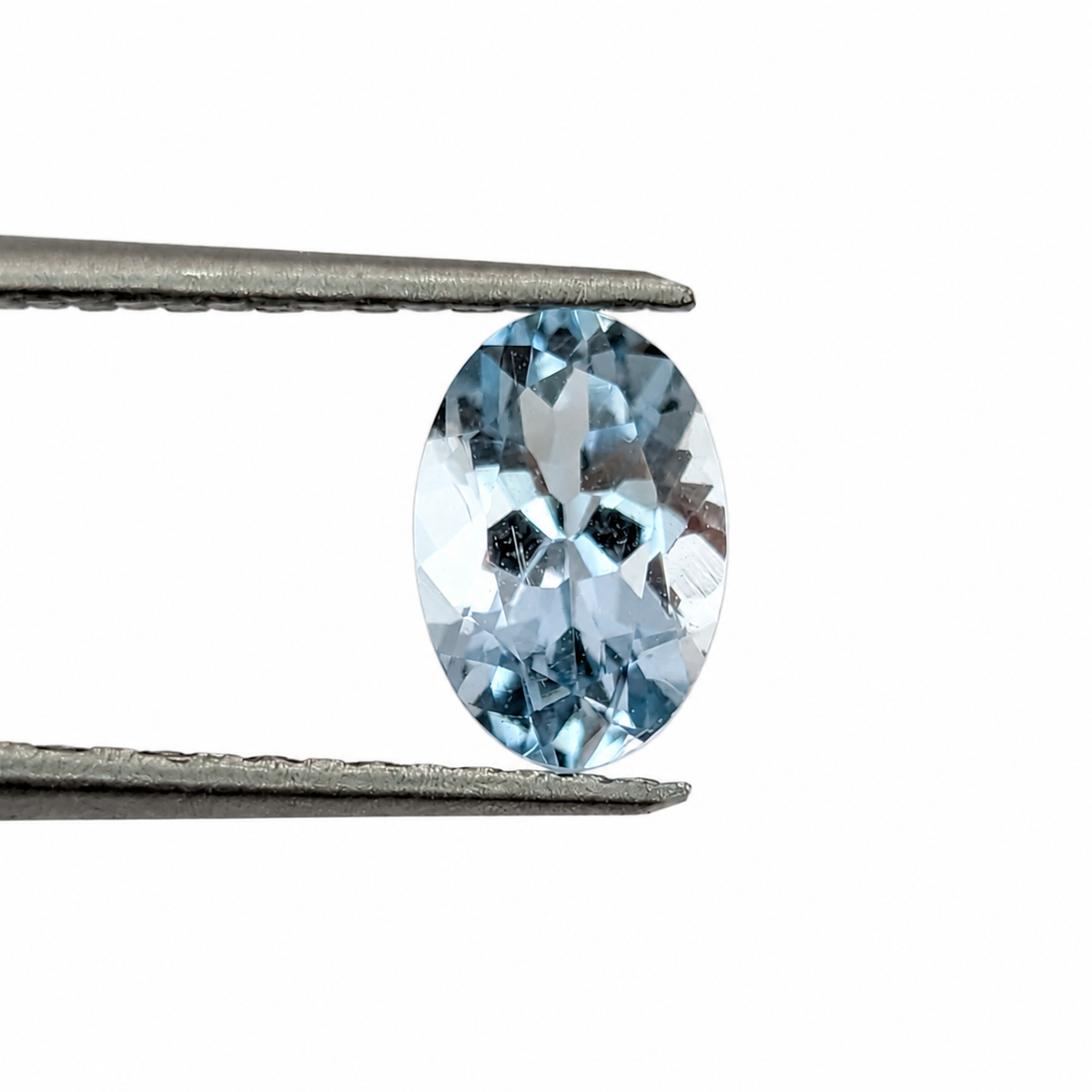 Aguamarina Facetada Ovalada 6 x 4 mm