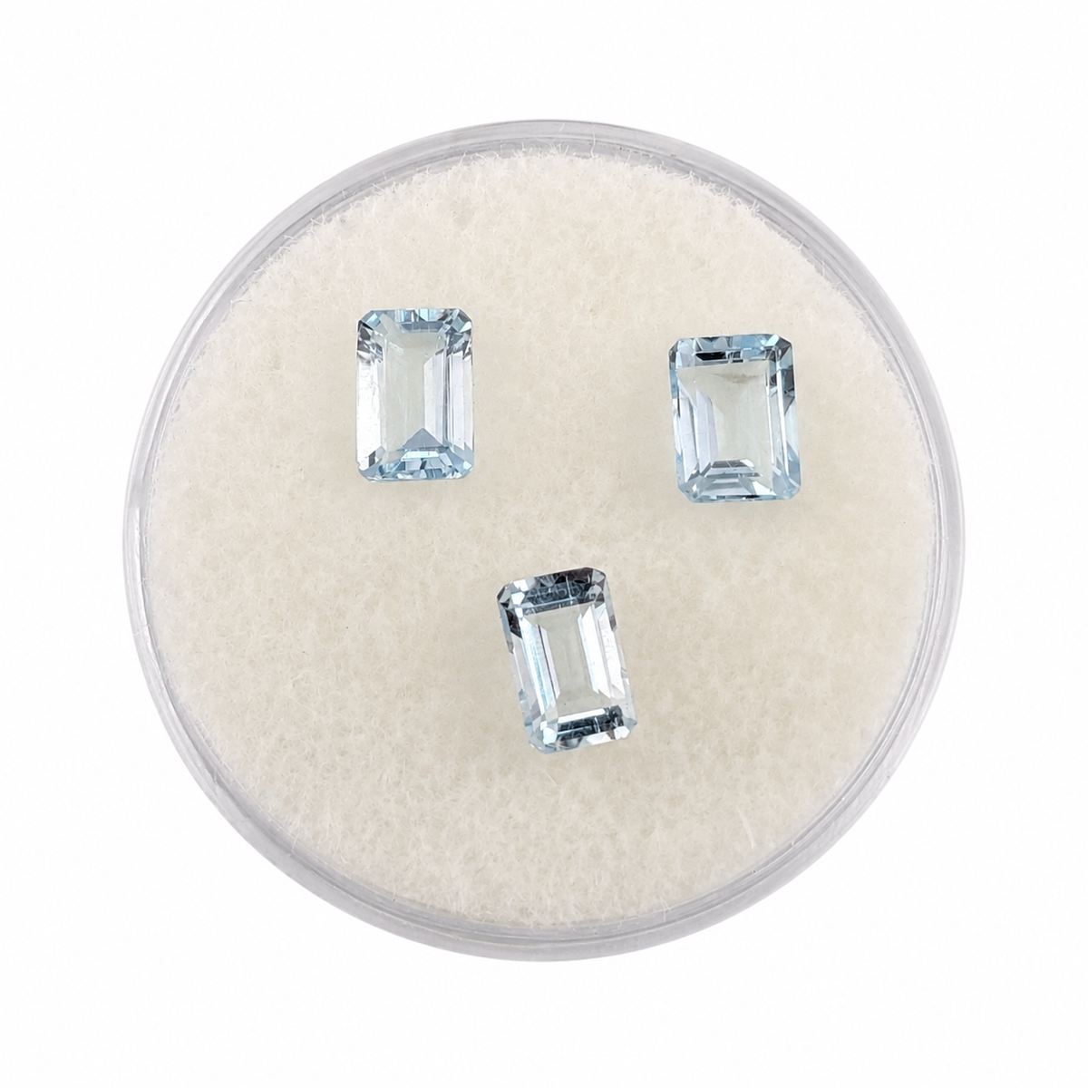 Aguamarina Facetada Ovalada 6 x 4 mm