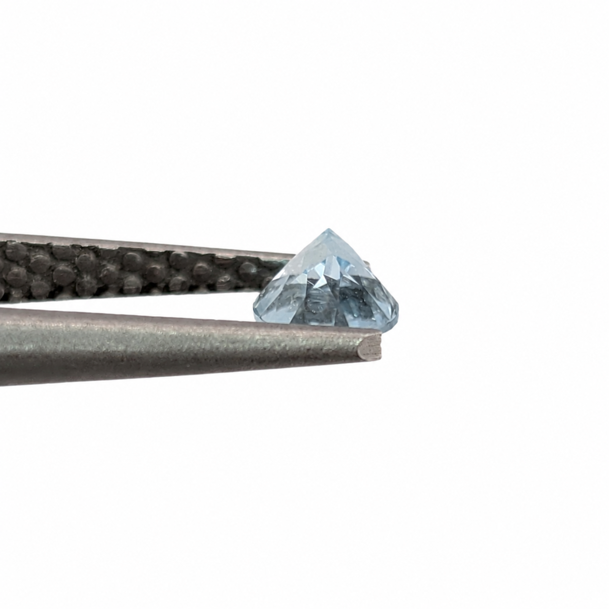 Aguamarina Facetada Ovalada 6 x 4 mm