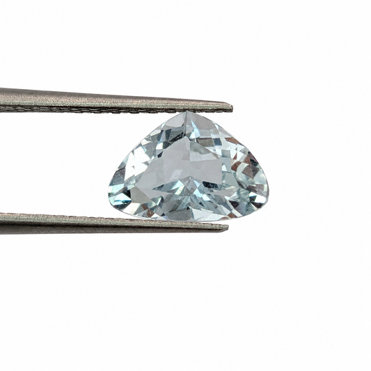 Aguamarina Facetada Trillante 11 x 7.5 mm