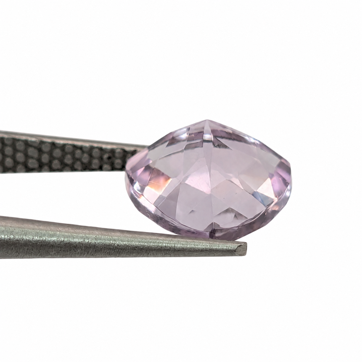 Amatista Lavanda Facetada Triángulo 10 mm