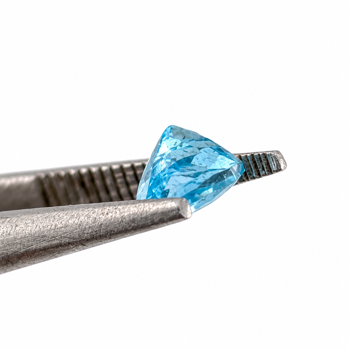 Apatita Facetada Gota 6 x 4 mm