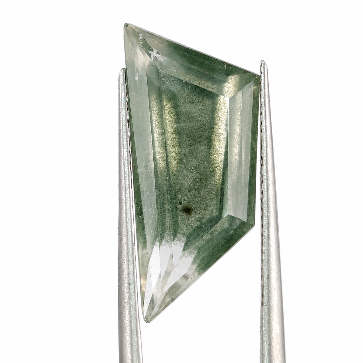 Cuarzo Con Inclusiones Facetado Forma Libre 23 x 10 mm