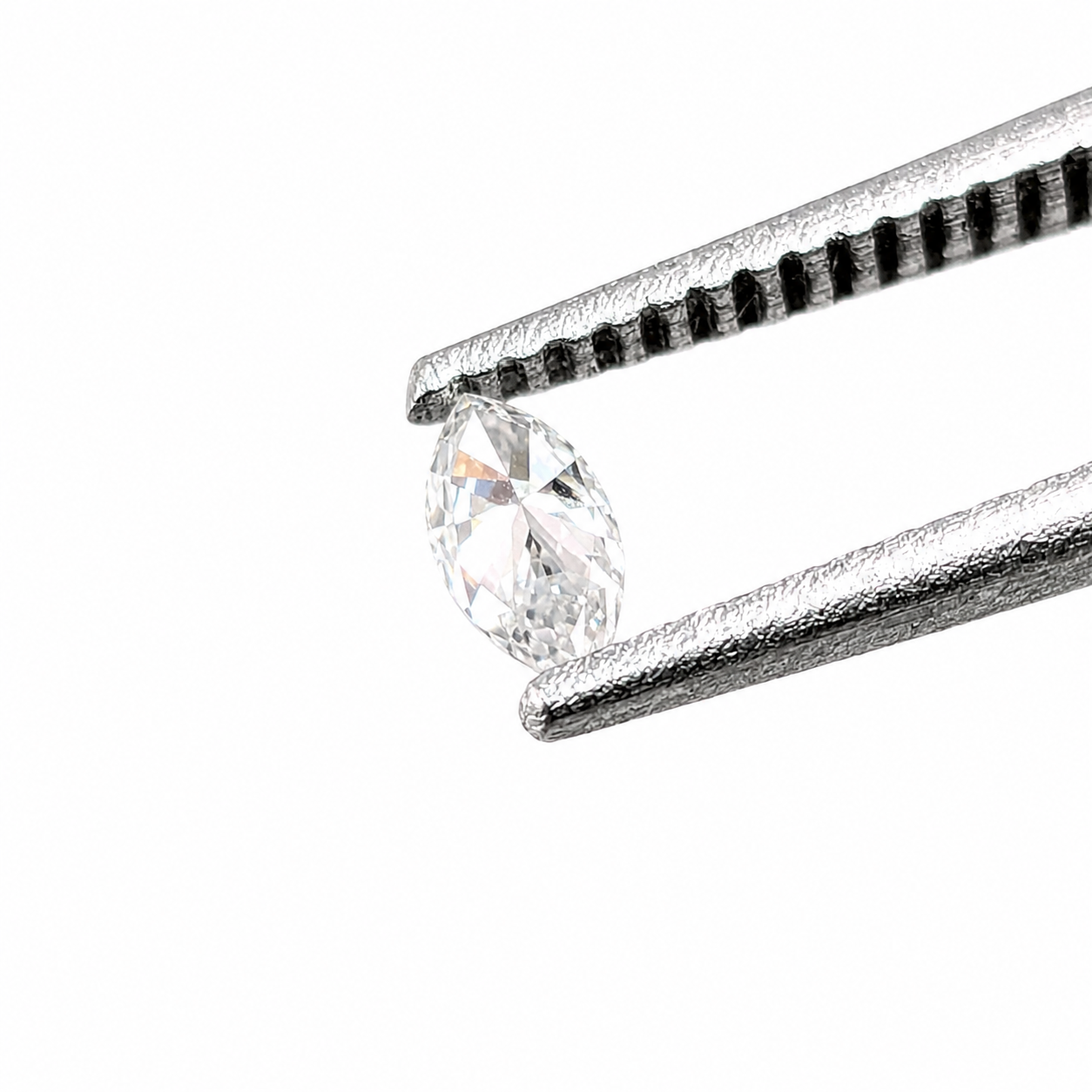 Diamante de Laboratorio 2x4 mm Marquesa