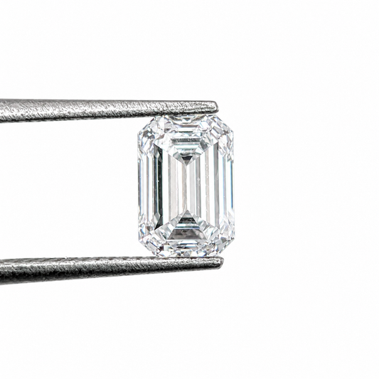 Diamante de Laboratorio Facetado Esmeralda 6 x 4 mm