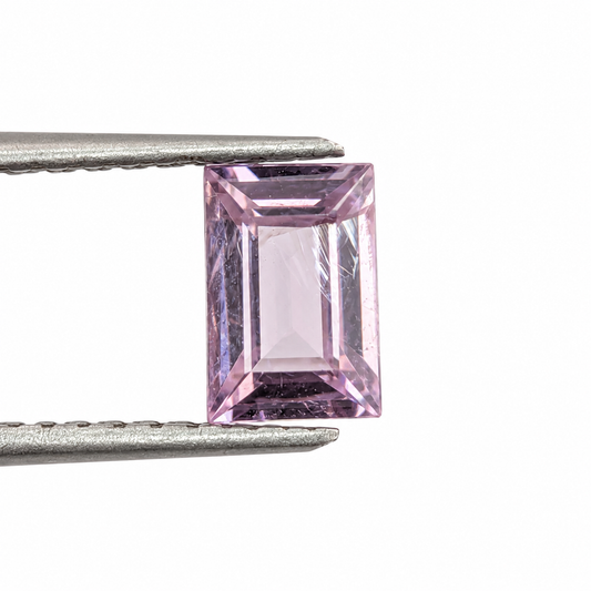Espinela Facetada Esmeralda 6 x 4 mm