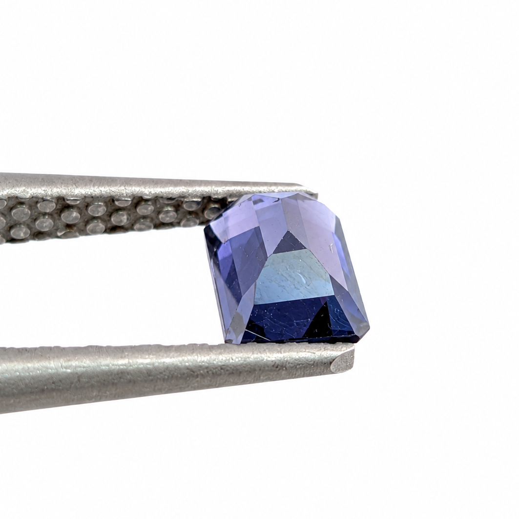 Iolita Facetada Esmeralda 6 x 4 mm