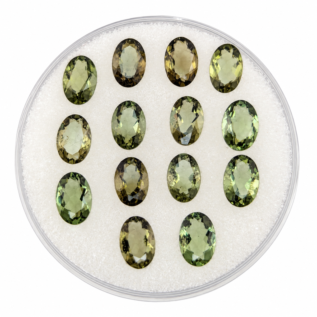 Moldavita Facetada Ovalada 6 x 4 mm