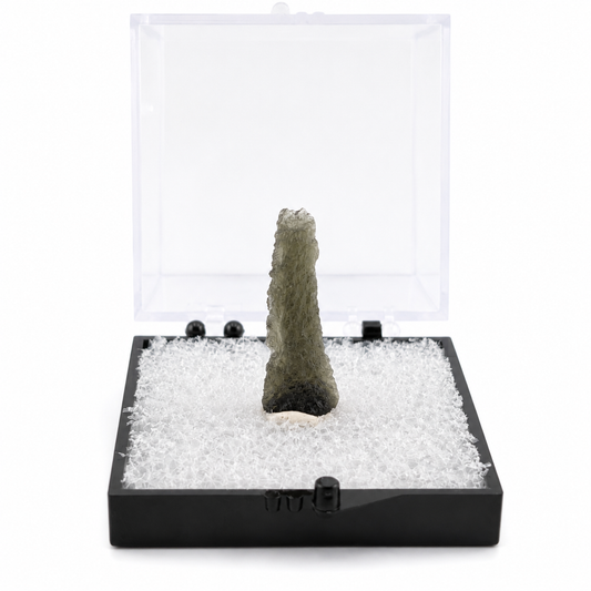Moldavita en Bruto en Caja de acrílico 5 cm