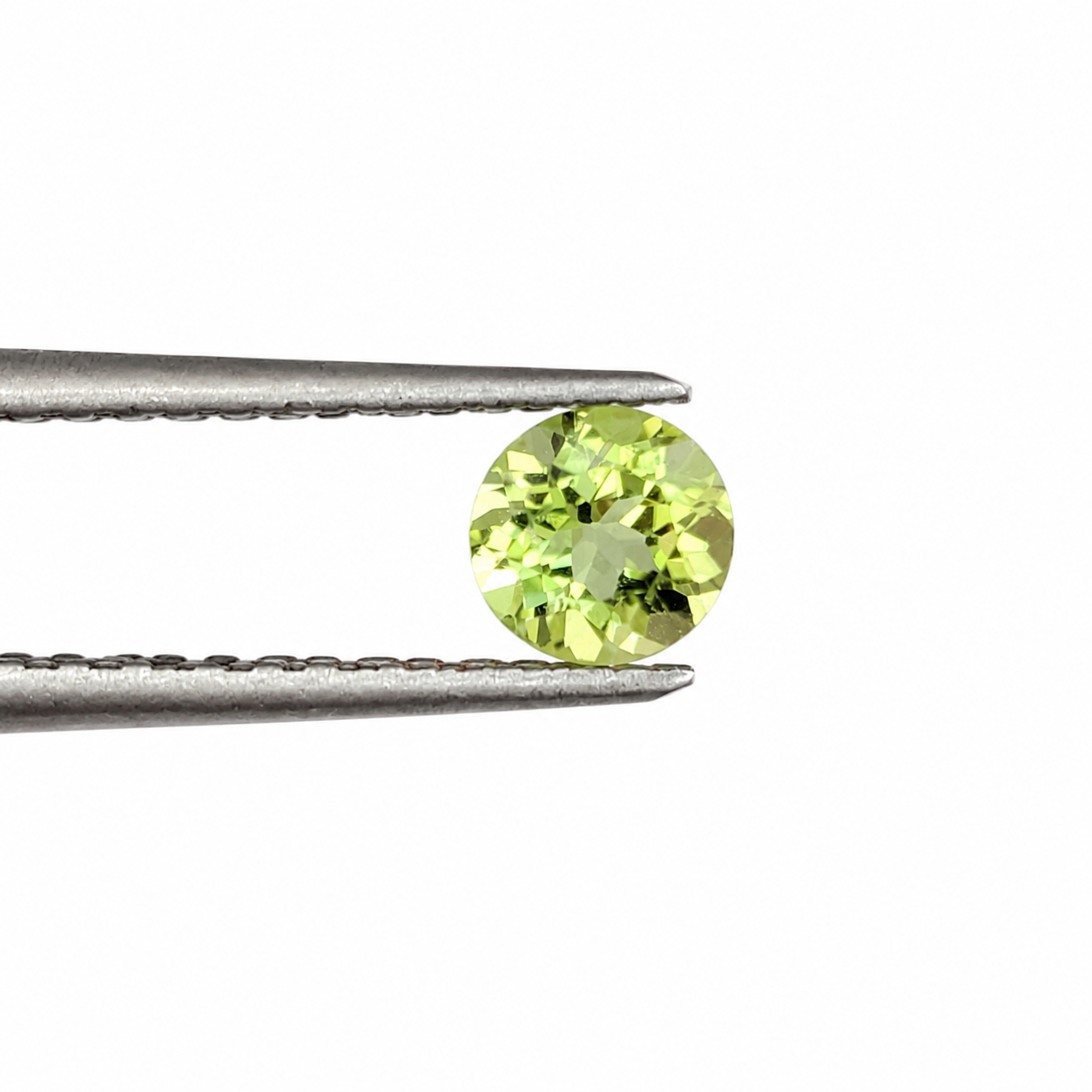 Peridoto Facetado Redondo 4 mm