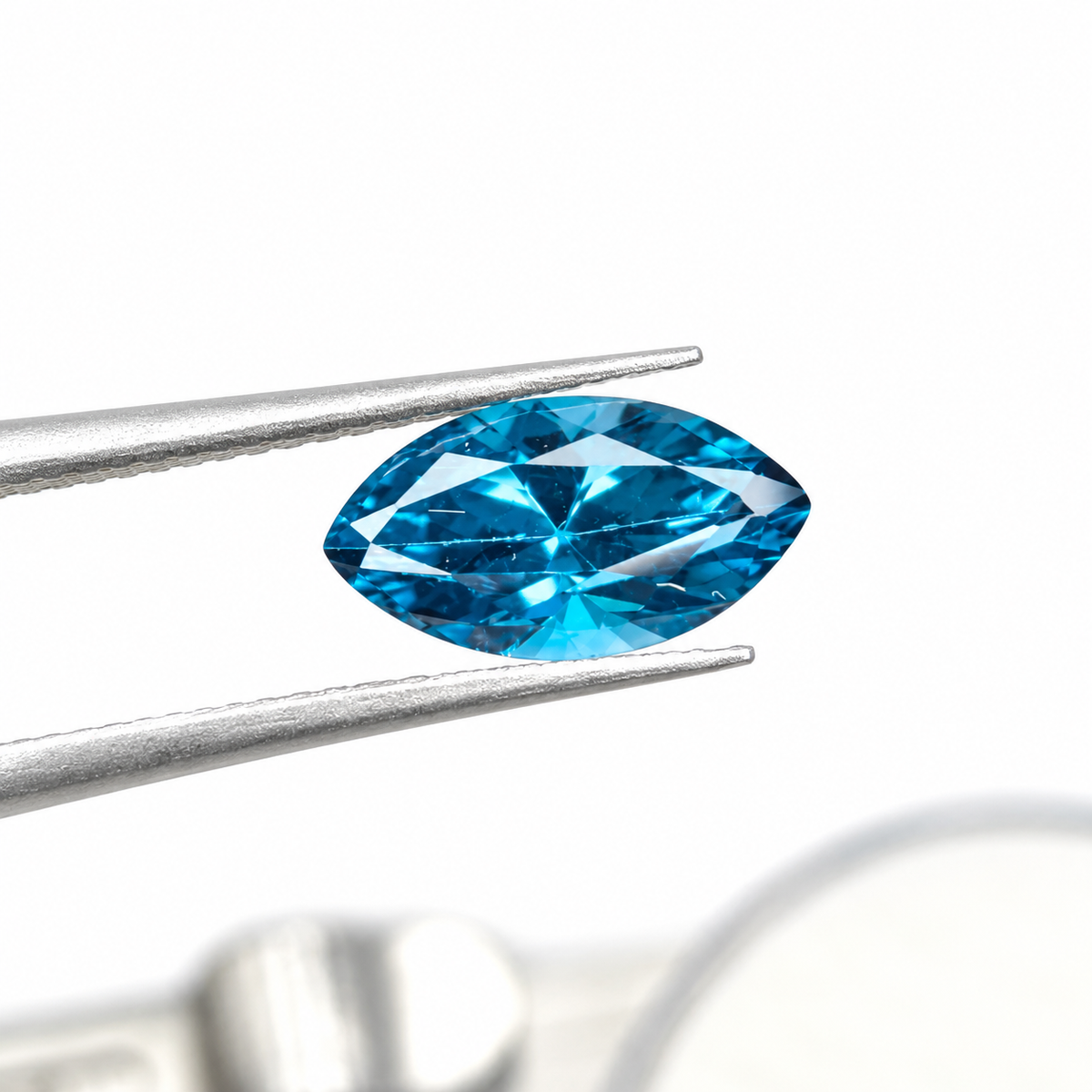Topacio Azul London Facetado Marquesa 9 x 5 mm