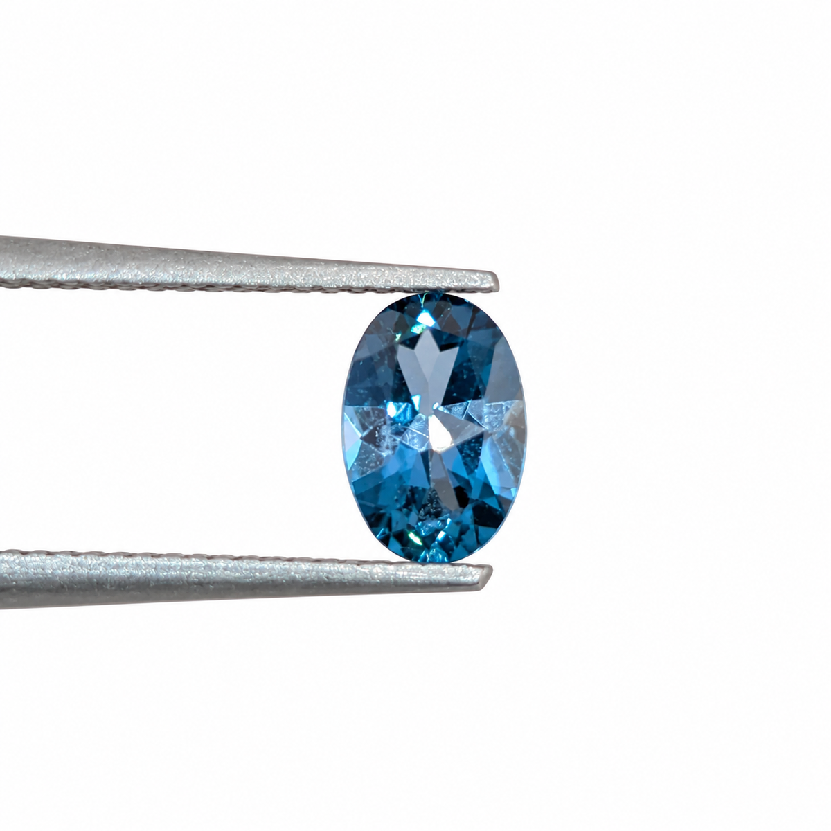 Topacio Azul London Facetado Ovalado 6 x 4 mm