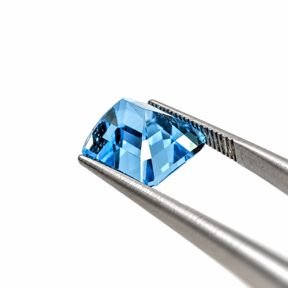 Topacio Azul London Facetado corte Esmeralda 10 x 8 mm