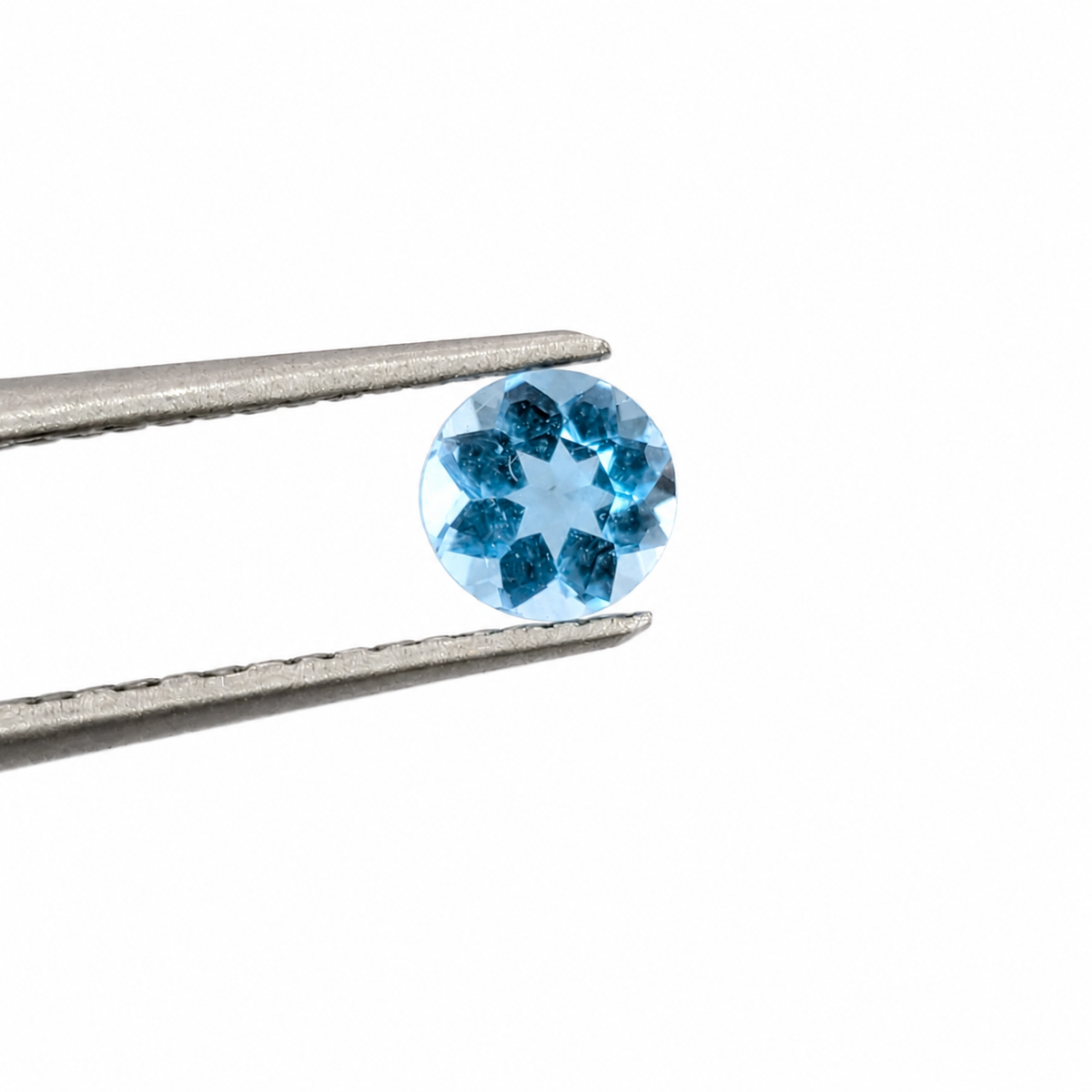 Topacio Azul Suizo Facetado Redondo 4 mm