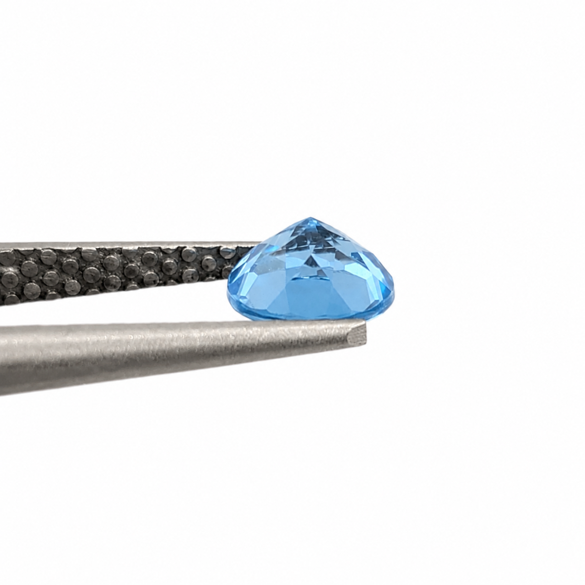 Topacio Azul Suizo Facetado Redondo 6 mm