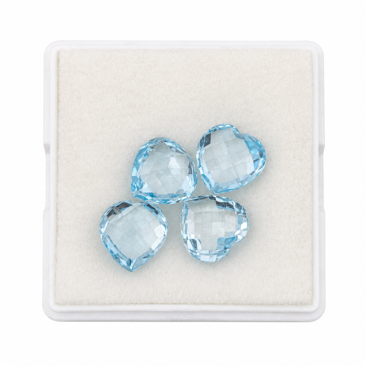 Topacio Swiss Blue Facetado Corazón 10 mm