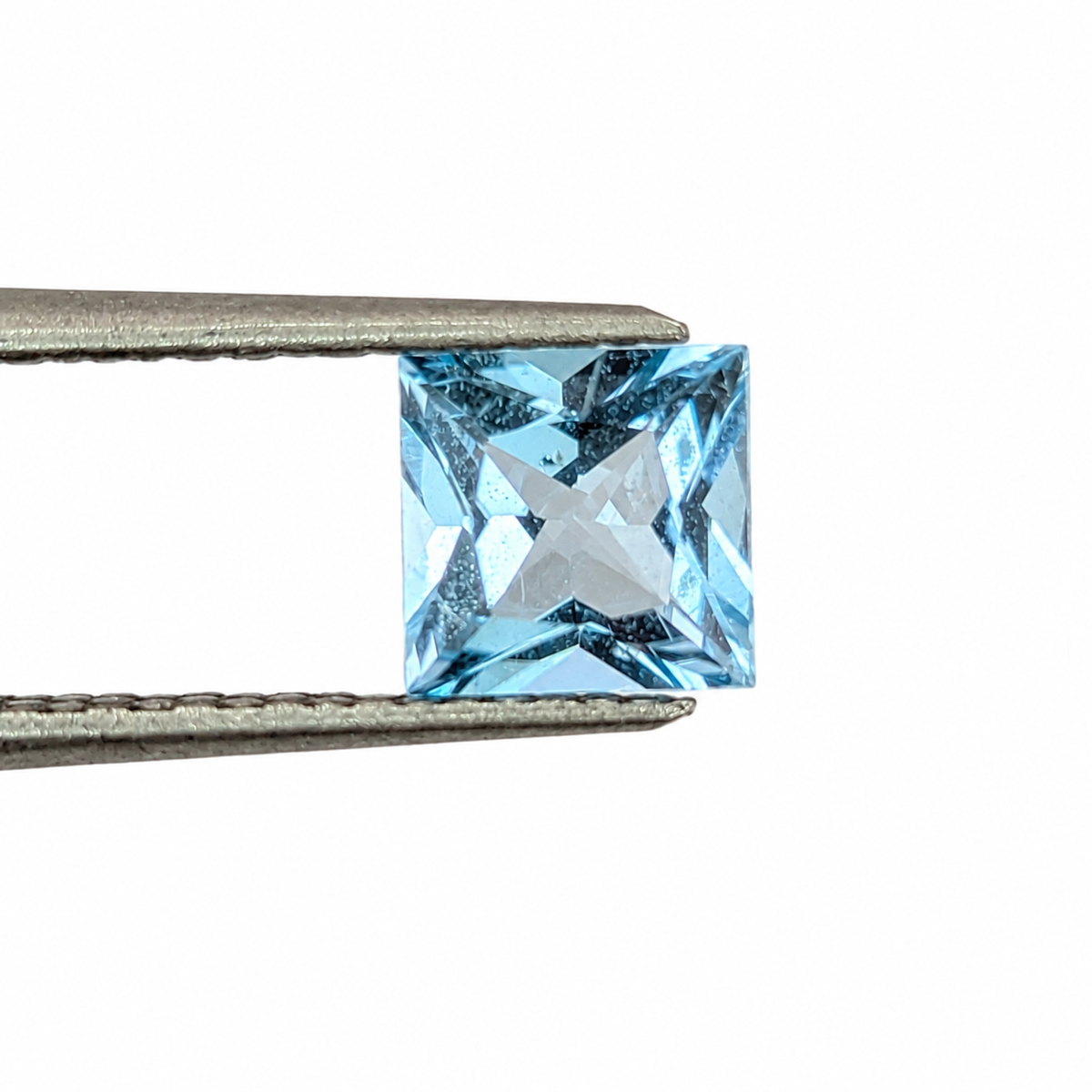 Topacio Swiss Blue Facetado Cuadrado 5 mm