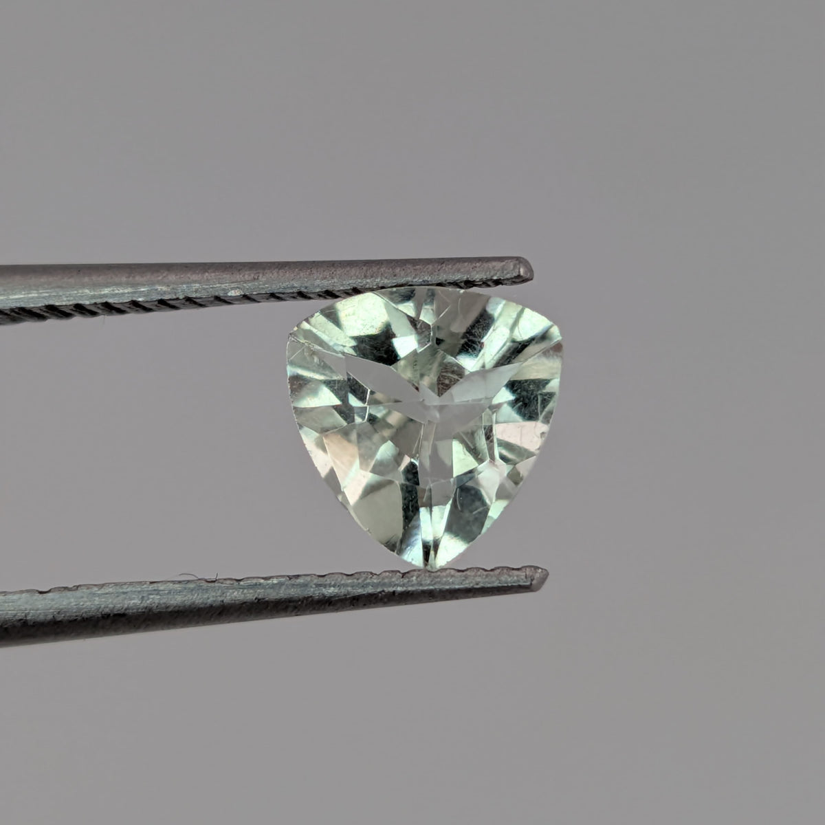 Prasiolita Facetado Trilliant 6 mm